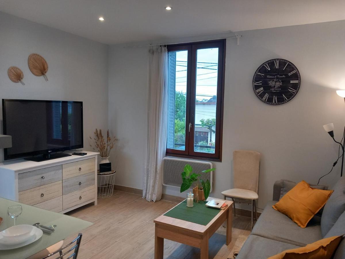 Apartmán Beau F2-5Mn Aeroport D'Orly-Parking Prive Gratuit Paray-Vieille-Poste Exteriér fotografie